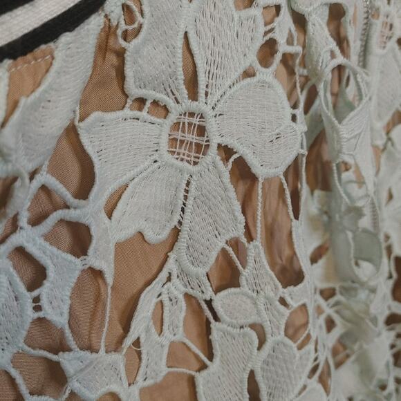 Design Lab Size Large L Ice Blue Lace Nude Detailing NWT NEW Dress Preppy Weddin - Picture 8 of 12